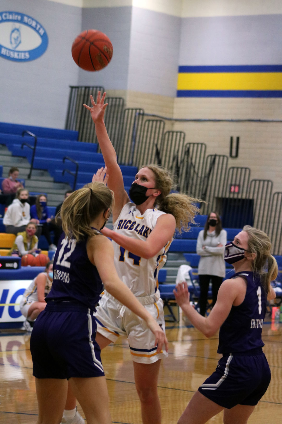 Rice Lake girls basketball vs. Onalaska 1-7-21